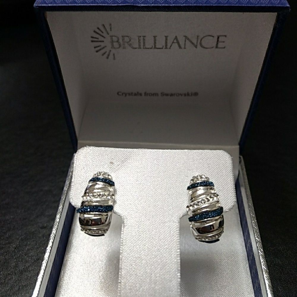 Brilliance blue crystal earrings silver tone